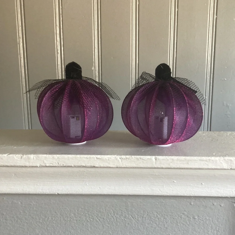 NWT- 2- Elegant Purple Lace Covered Light Up LED Halloween Pumpkin Decorations